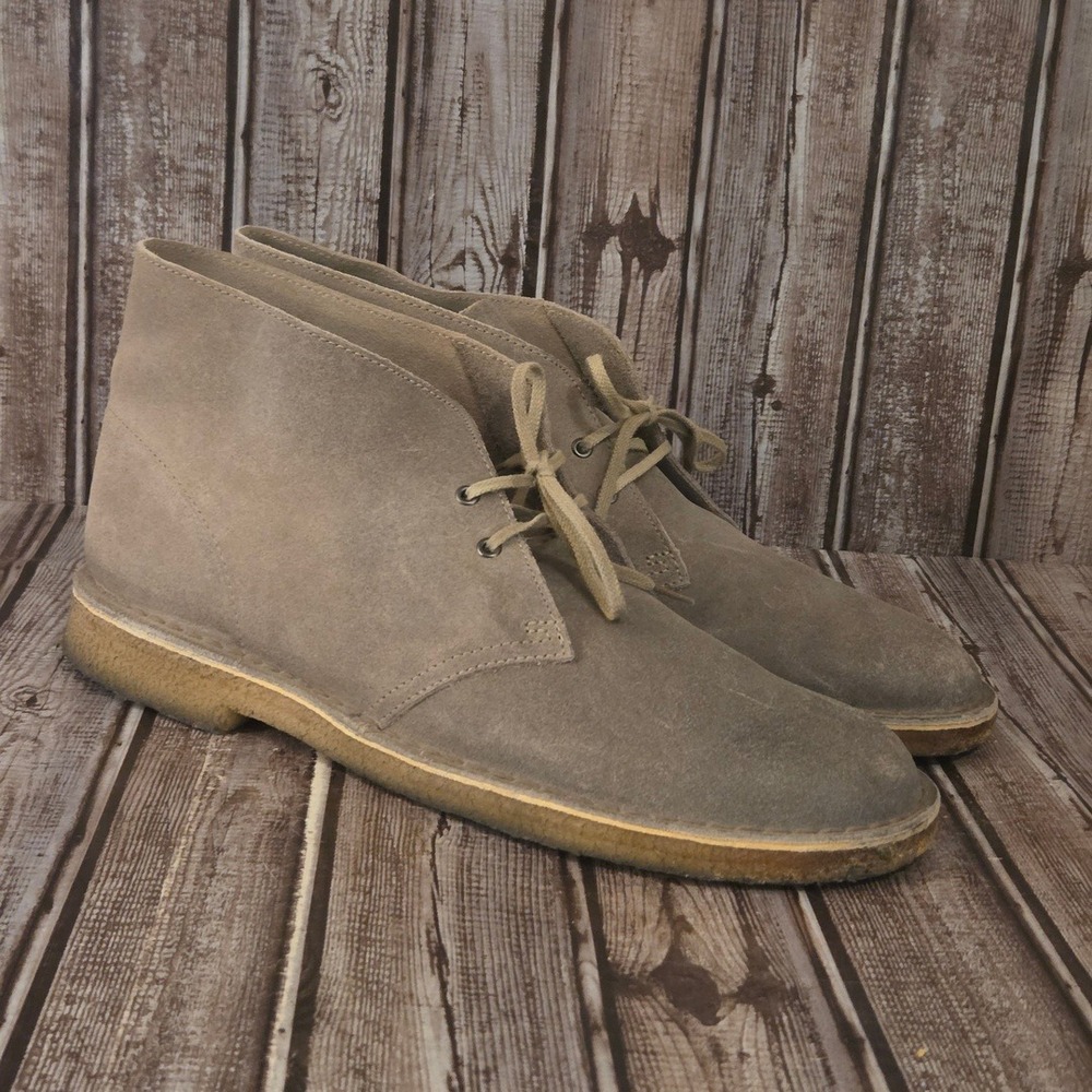 Sz 11 M Mens Clarks Originals Taupe Suede Desert Chukka Crepe Sole Boot VGUC